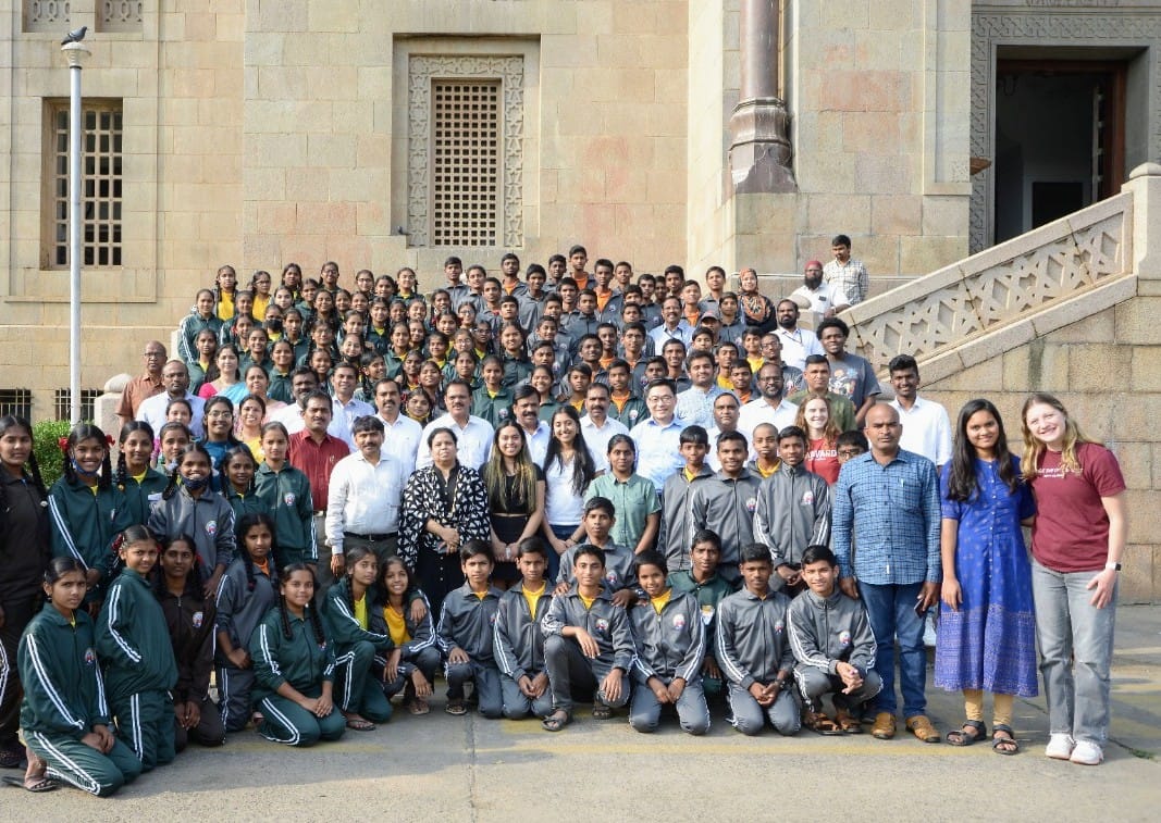 group_photo.jpg